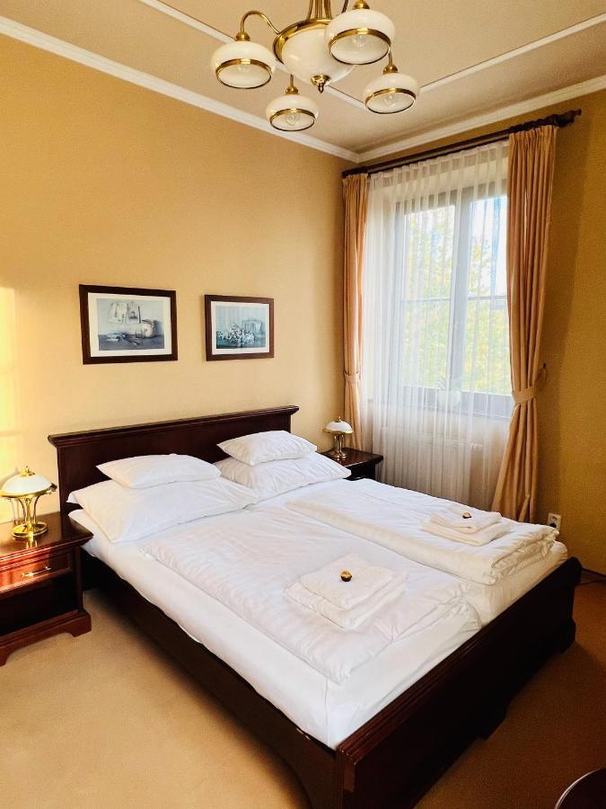 Penzion Villa Ancora Sumperk Bagian luar foto