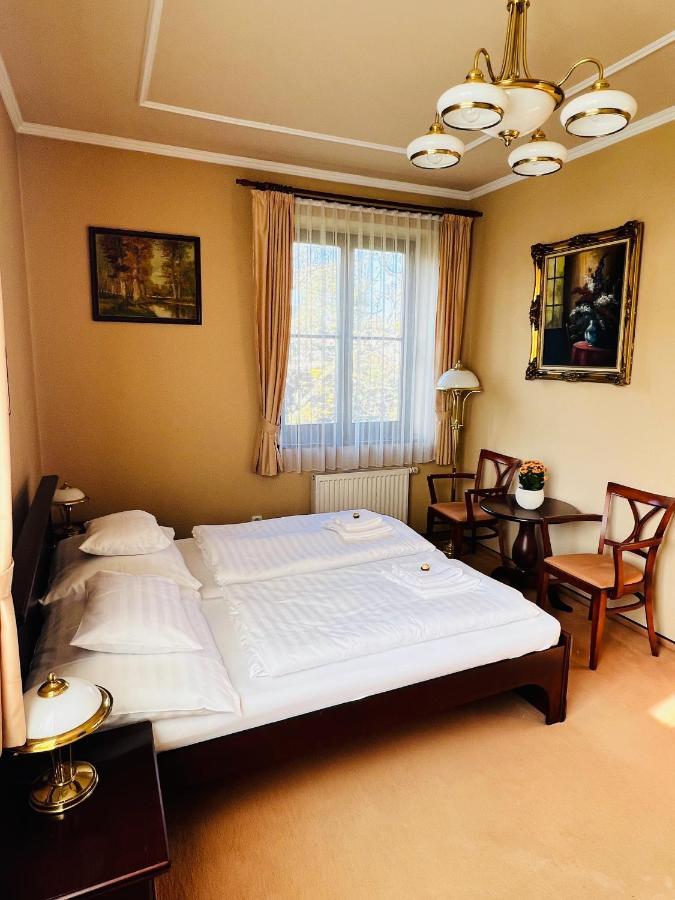 Penzion Villa Ancora Sumperk Bagian luar foto